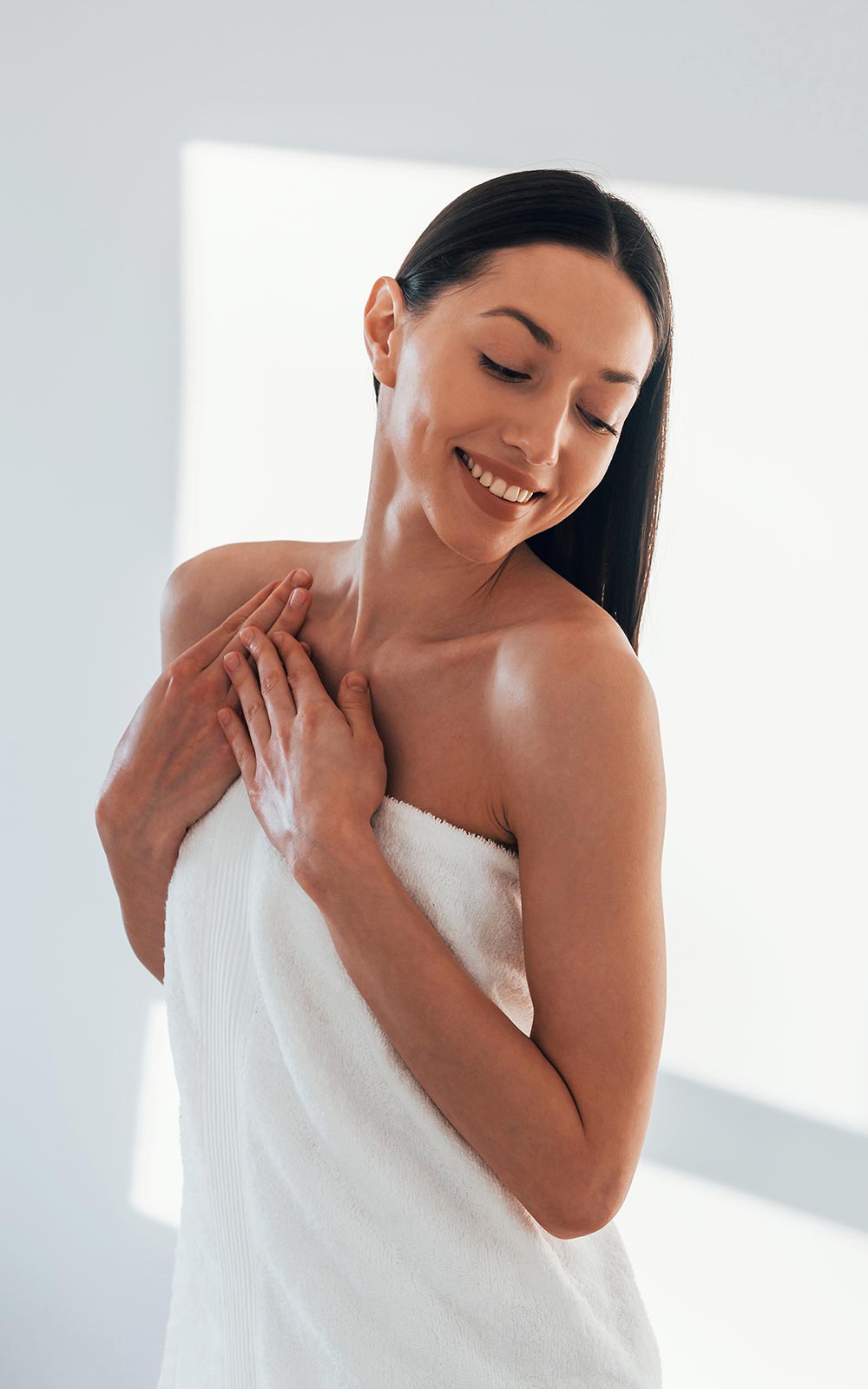 Female Skin Specialist in Gondia