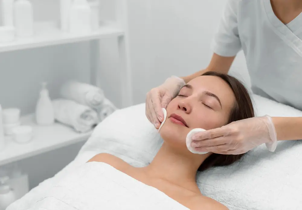 Medifacial - Hydra Facial
